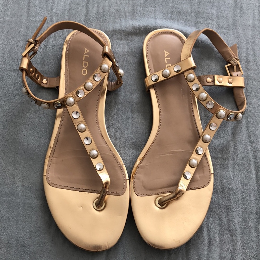 Aldo gold leather t-strap sandals with pearl and rhinestone detail size 8